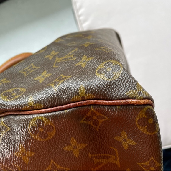 Authentic Louis Vuitton Speedy 35 (Vintage) - Picture 9 of 16